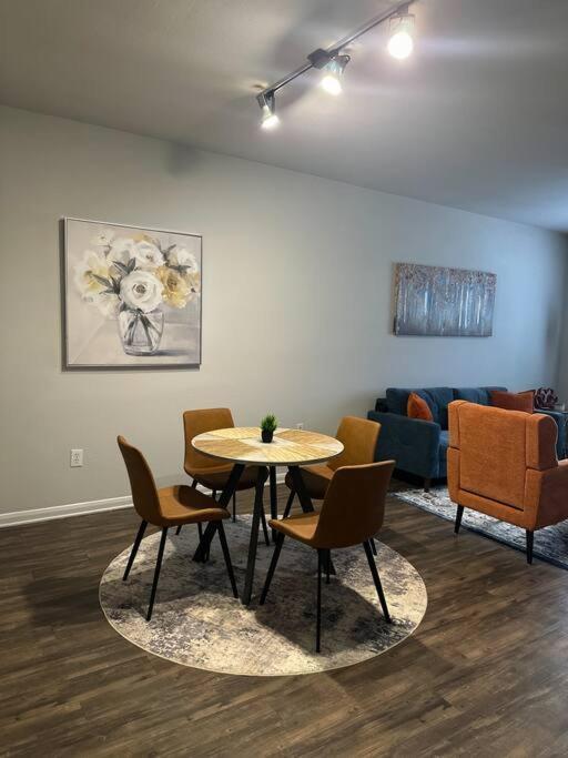 Devine Livings At Hermann Park Apartamento Houston Exterior foto