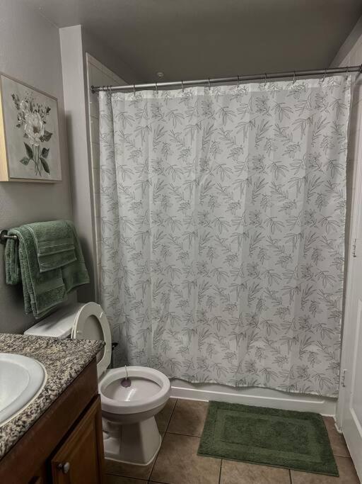 Devine Livings At Hermann Park Apartamento Houston Exterior foto