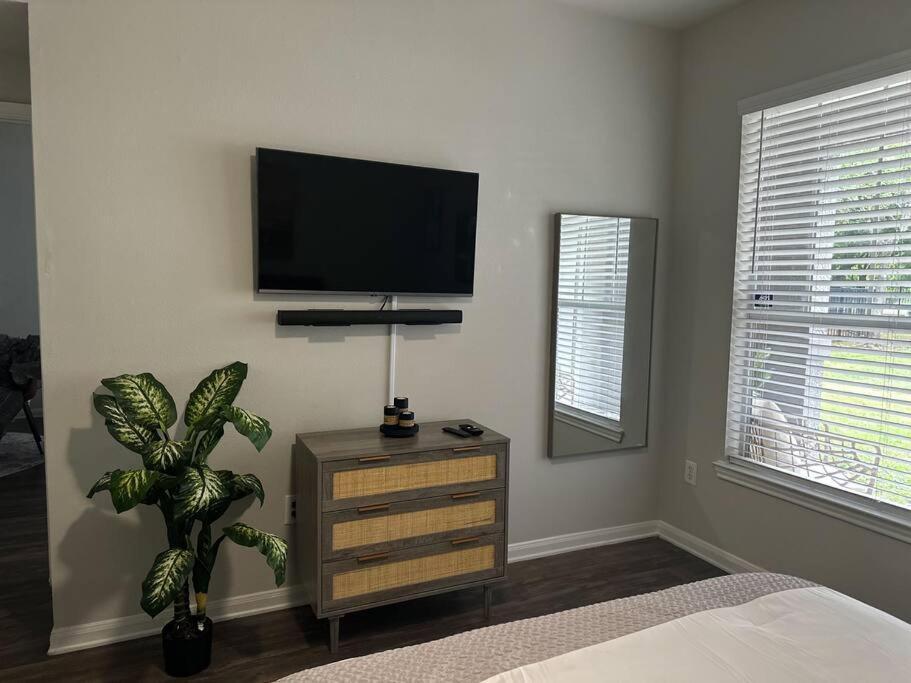Devine Livings At Hermann Park Apartamento Houston Exterior foto